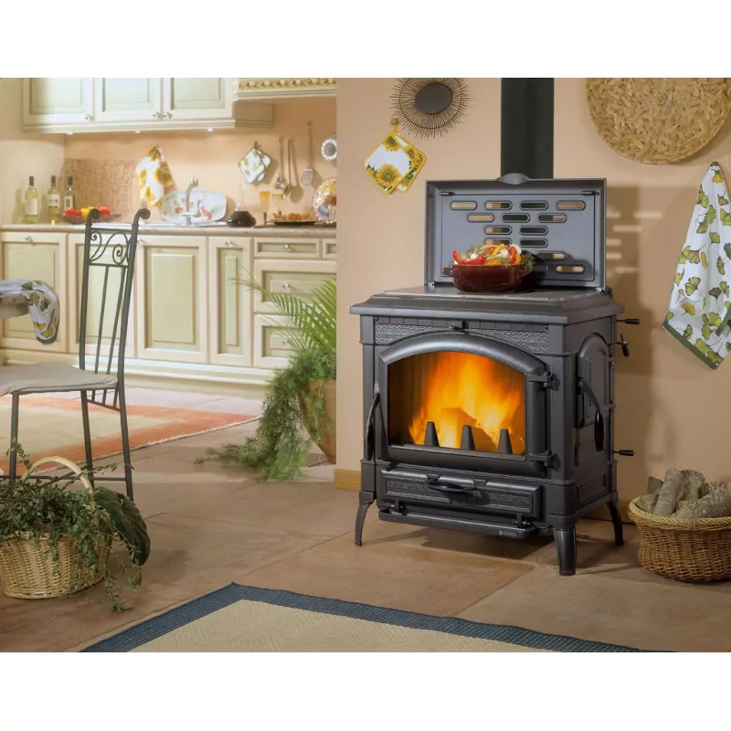 Poêle à bois avec chauffe plat Isotta con cerchi.16 - 11,9 Kw – Image 2